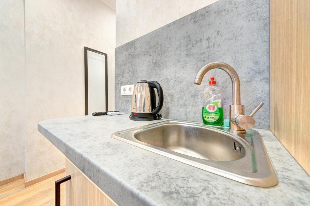 1 Room Apartment Near National Circus Київ Екстер'єр фото